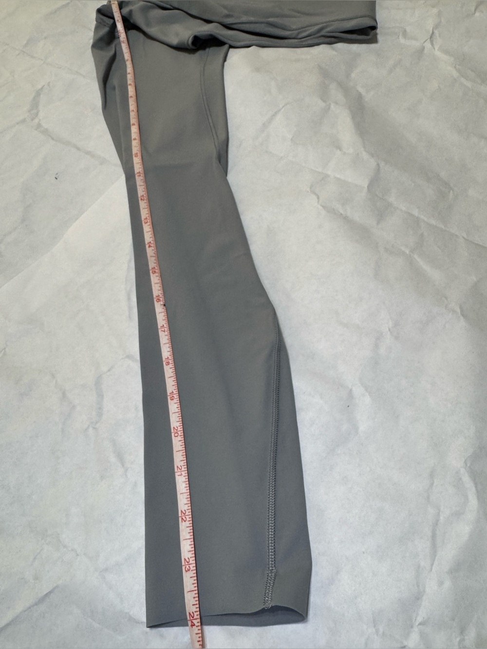 Lululemon Base Pace High-Rise Tight 25" Rhino Grey Size 0 - Picture 7 of 9